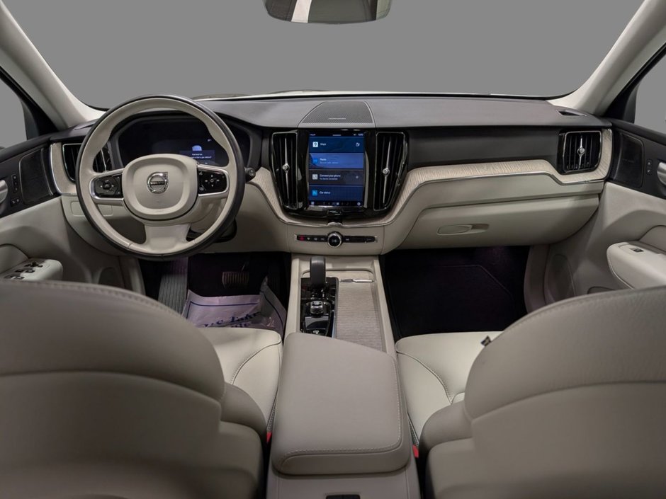 Volvo XC60 B6 AWD Plus - Bright 2023-12
