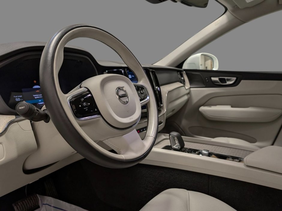 Volvo XC60 B6 AWD Plus - Bright 2023-7