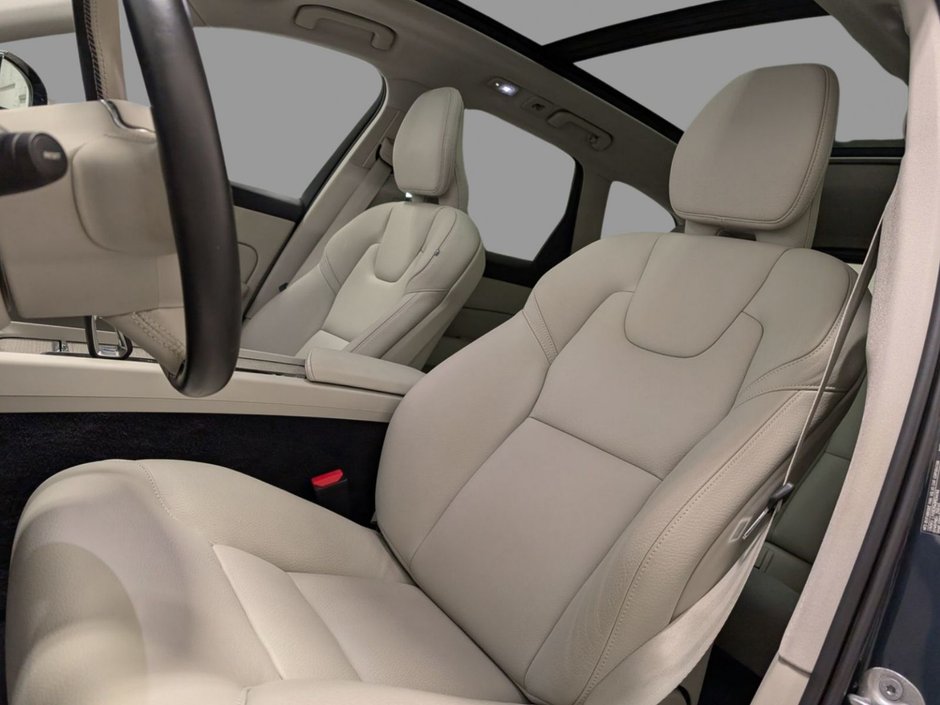 Volvo XC60 B6 AWD Plus - Dark 2023-8