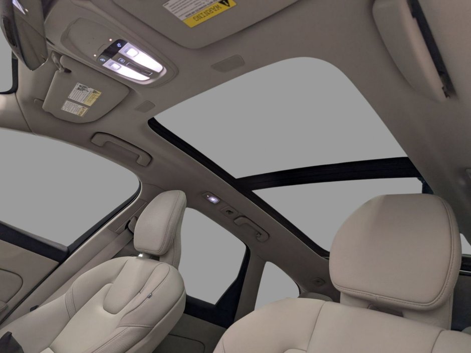 Volvo XC60 B6 AWD Plus - Dark 2023-13