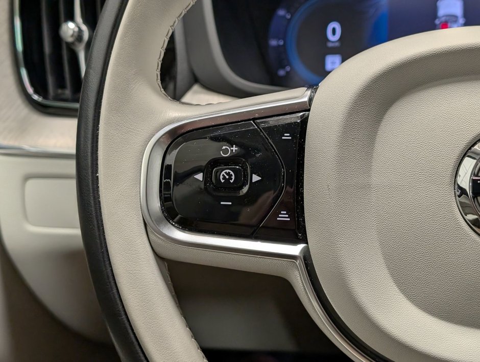 Volvo XC60 B6 AWD Plus - Bright 2023-20