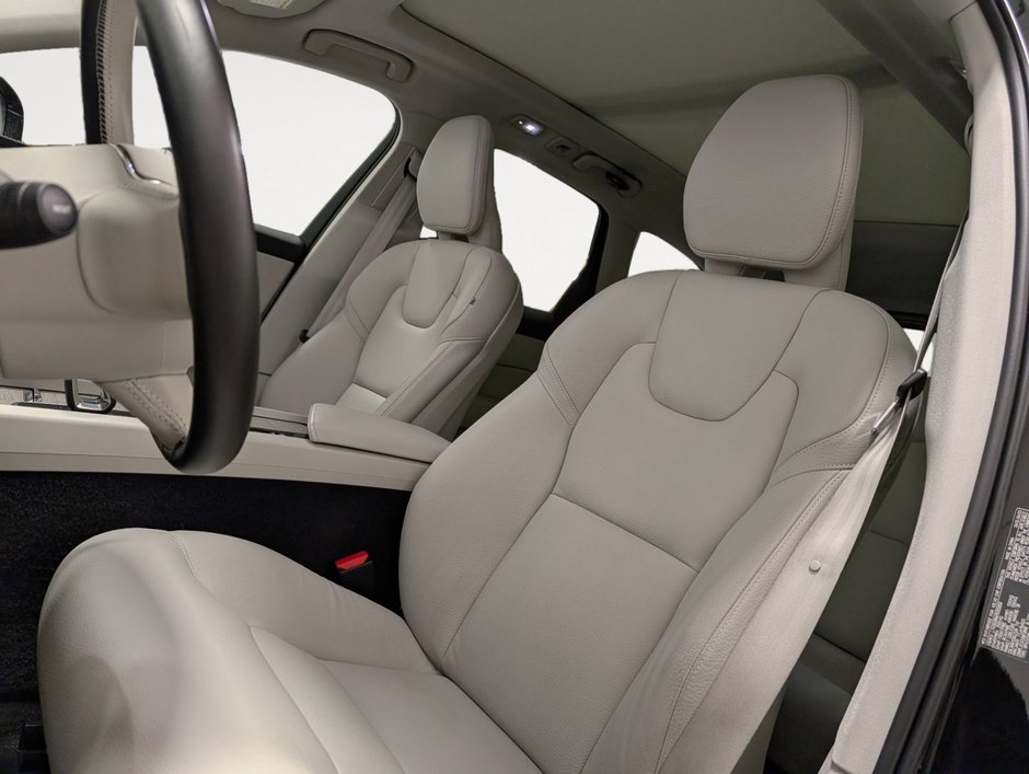 Volvo XC60 B6 AWD Plus - Bright 2023-8