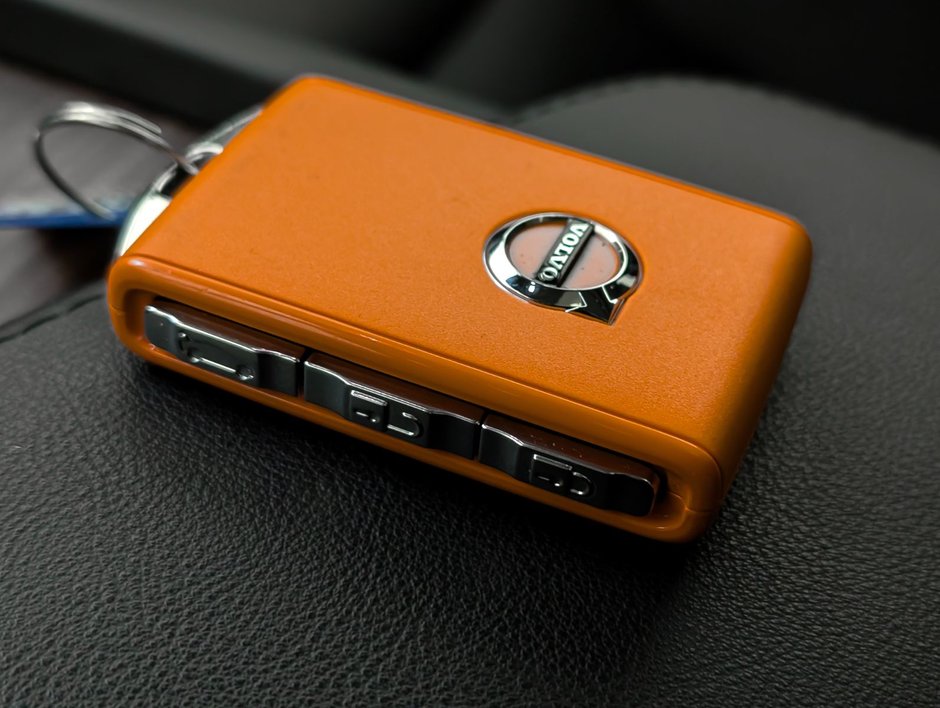 Volvo XC60 B6 AWD Plus - Bright 2023-24