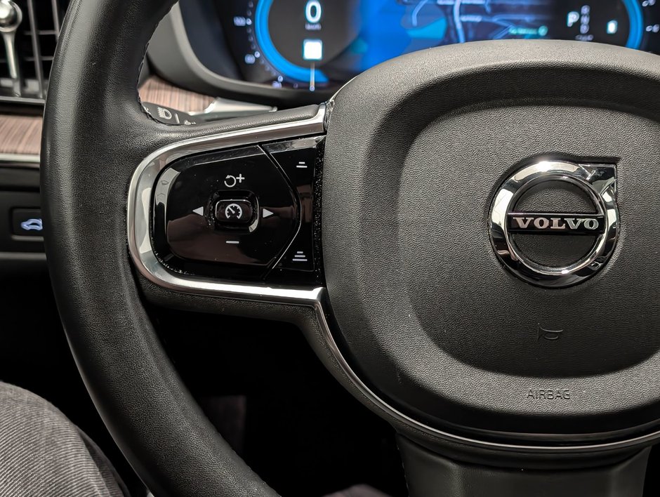 Volvo XC60 B6 AWD Plus - Bright 2023-20