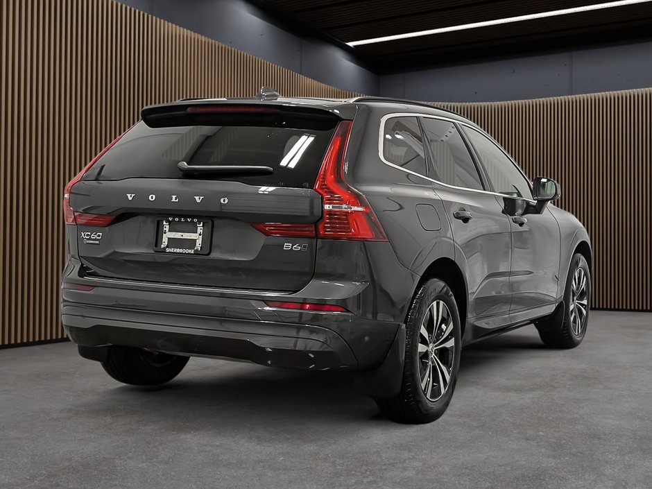 2023 Volvo XC60 B6 AWD Core - Base-5