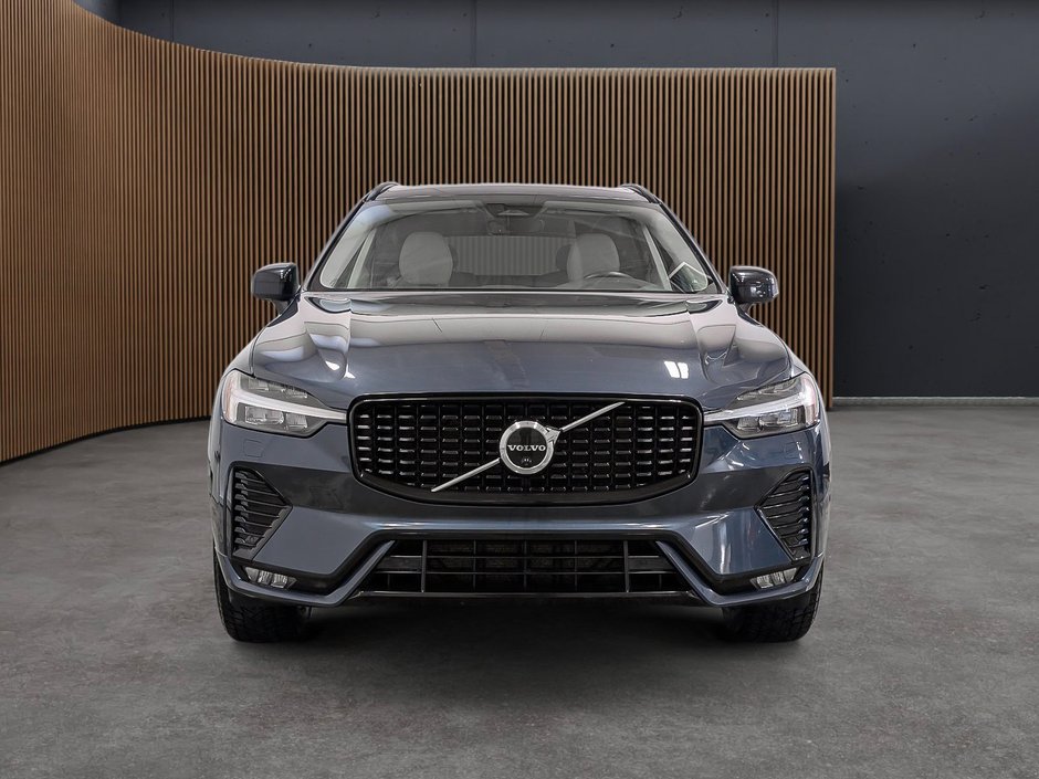 Volvo XC60 B6 AWD Plus - Dark 2023-2