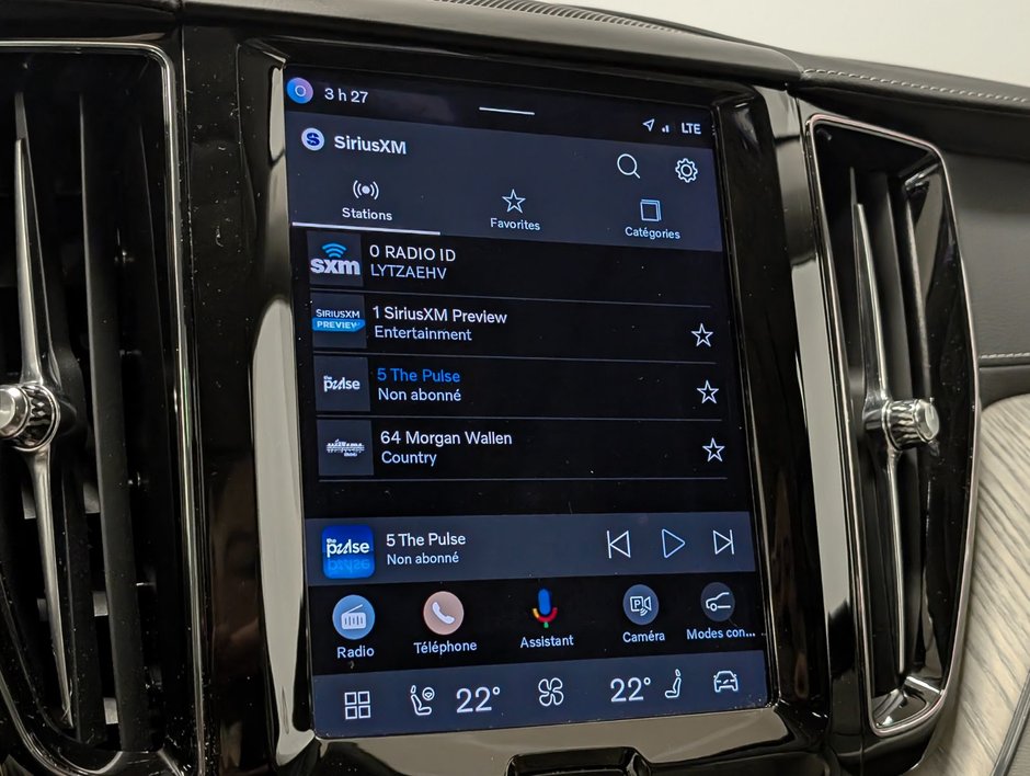 2023 Volvo XC60 B6 AWD Ultimate - Bright-23