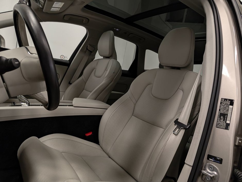 2023 Volvo XC60 B6 AWD Ultimate - Bright-8