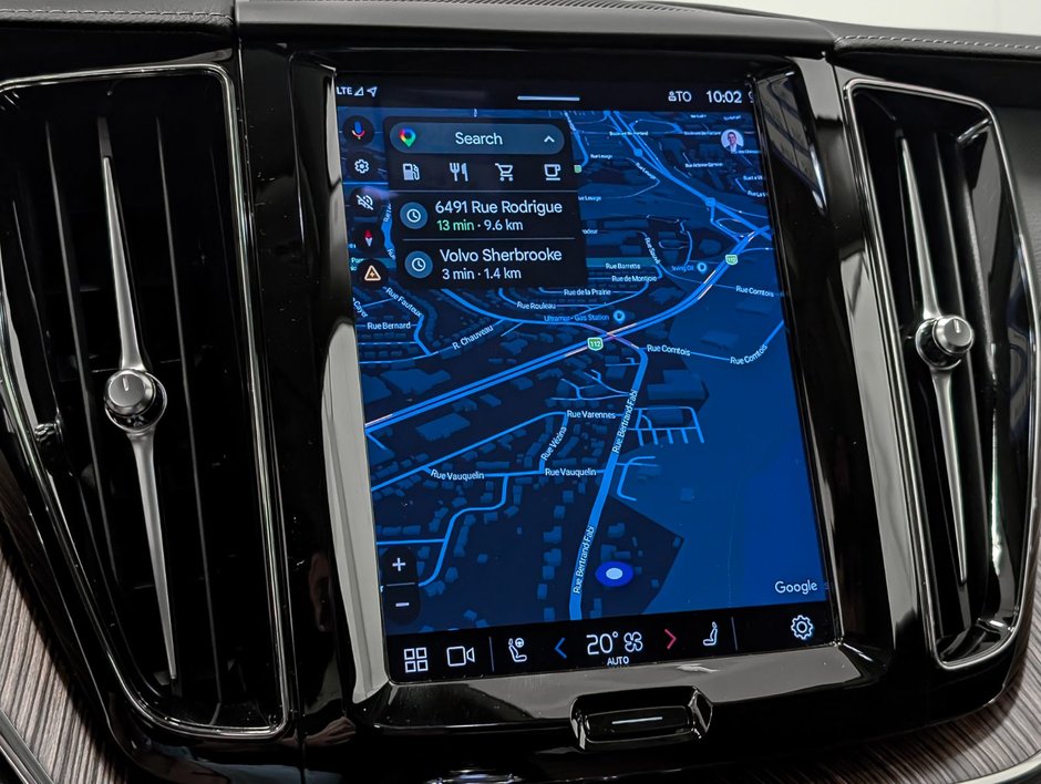2023 Volvo XC60 B6 AWD Ultimate - Dark-15