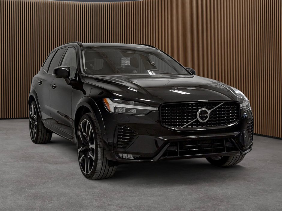 2023 Volvo XC60 B6 AWD Ultimate - Dark-3