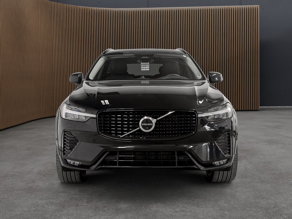 2023 Volvo XC60 B6 AWD Ultimate - Dark-2