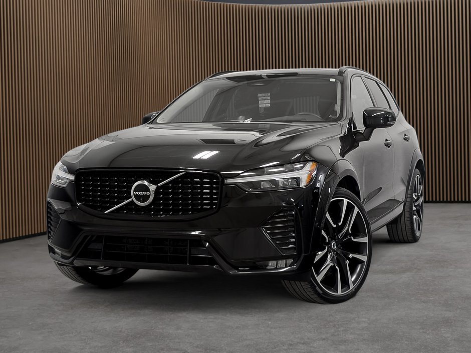 2023 Volvo XC60 B6 AWD Ultimate - Dark-0