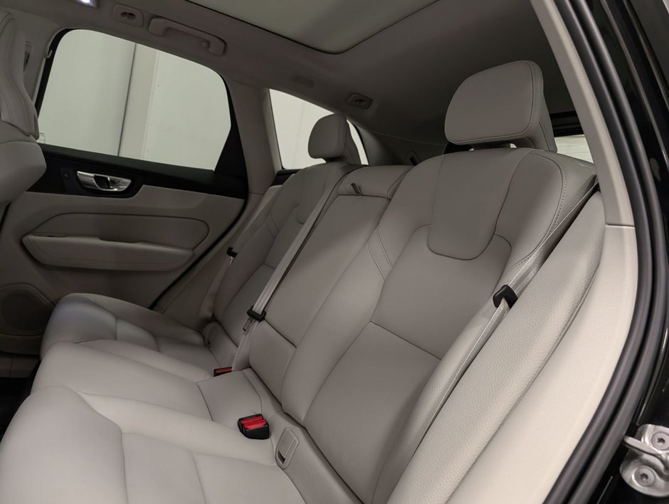 2023 Volvo XC60 Recharge Plus - Bright-11