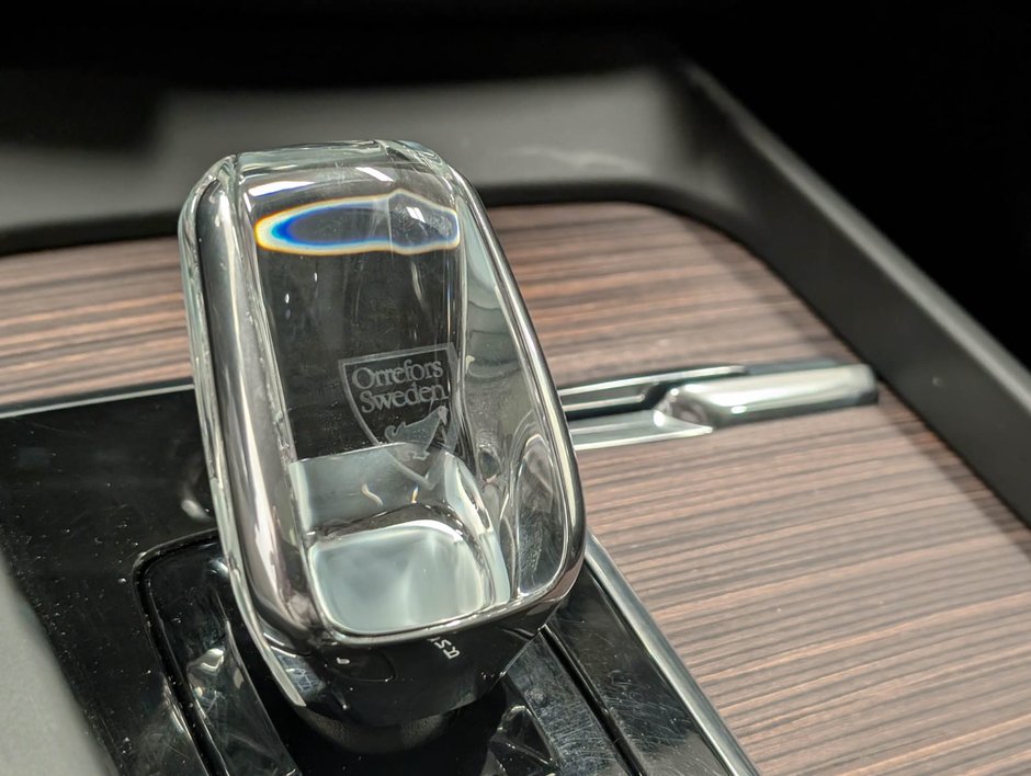 Volvo XC60 Recharge Ultimate - Bright 2023-26