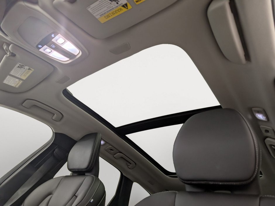 Volvo XC60 Recharge Ultimate - Bright 2023-24
