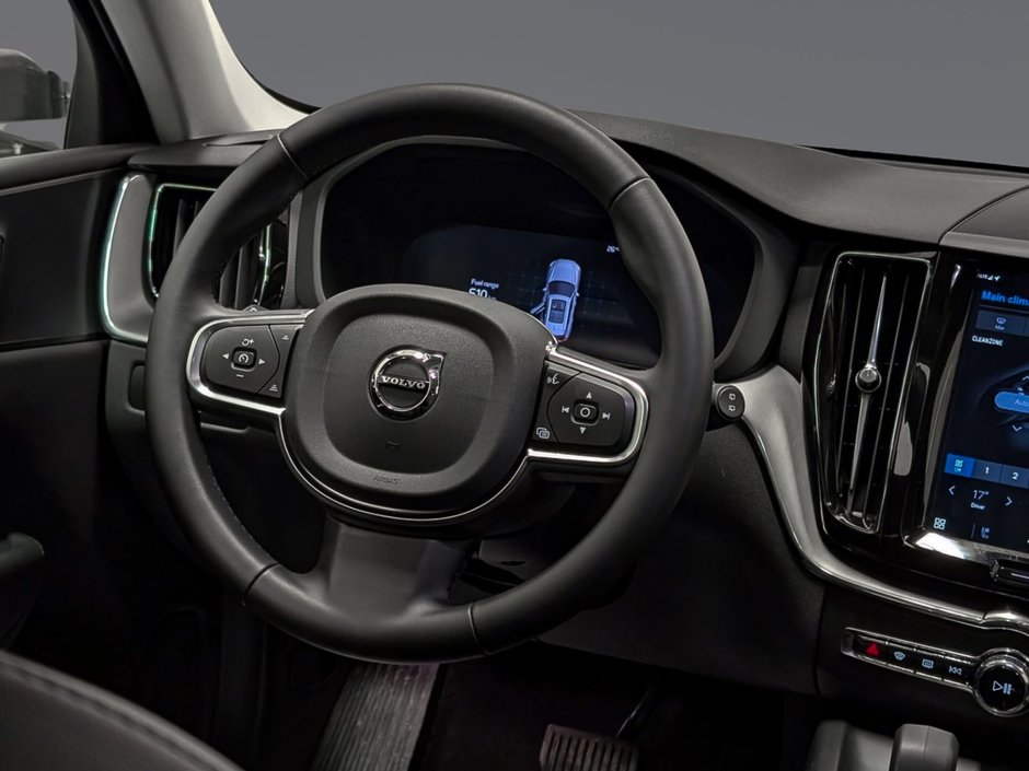 Volvo XC60 B5 AWD Core Dark Theme 2024-13