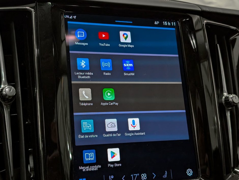 Volvo XC60 B5 AWD Plus Dark Theme 2024-15