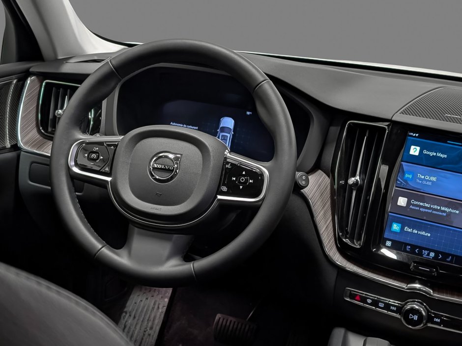Volvo XC60 B5 AWD Plus Dark Theme 2024-12