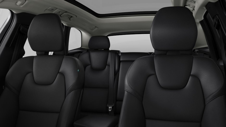 2024 Volvo XC60 B5 AWD Plus Dark Theme-9