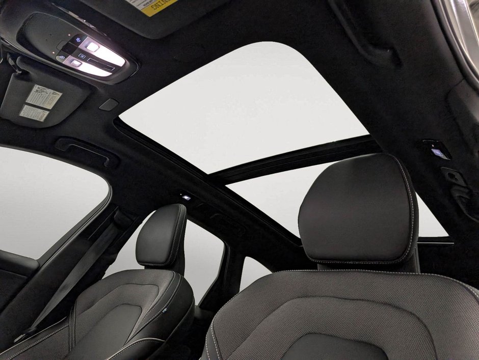 2024 Volvo XC60 B5 AWD Ultimate Dark Theme-9