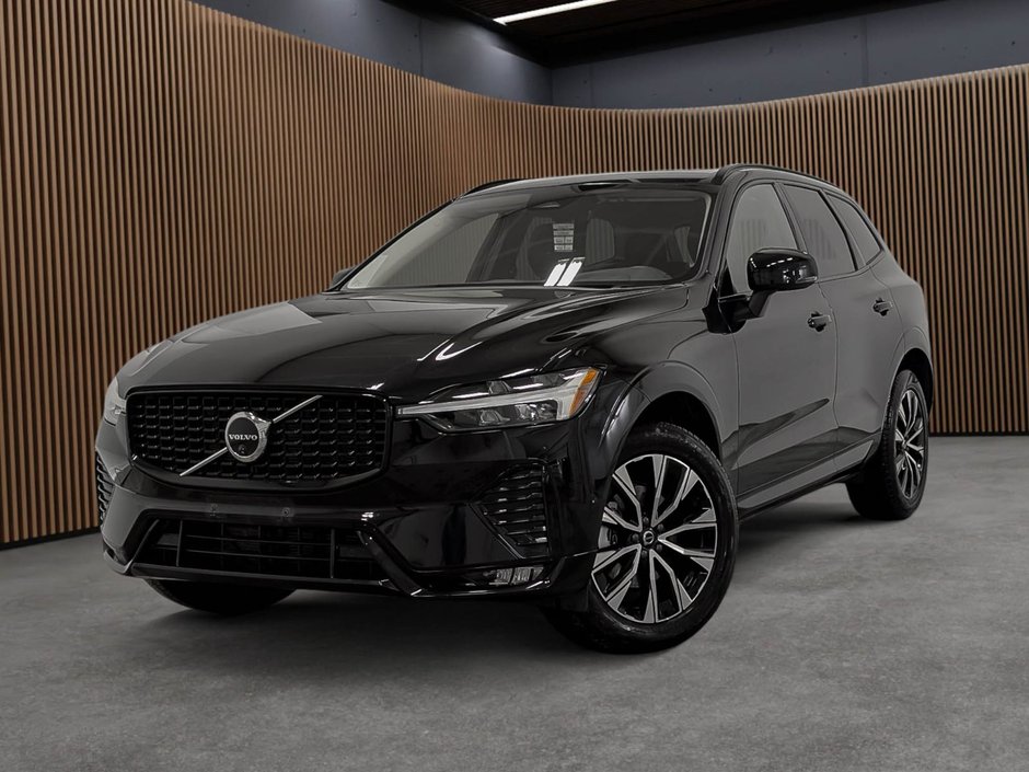 Volvo XC60 B5 AWD Plus Dark Theme 2025-0