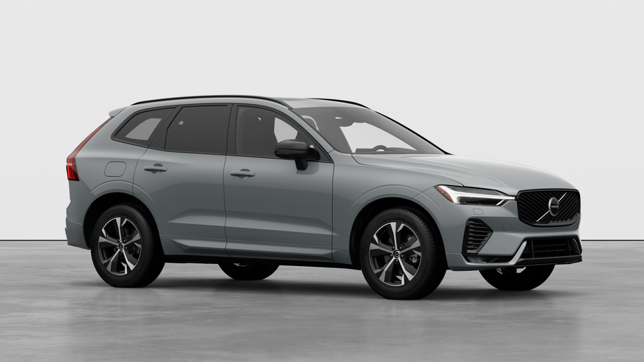 Volvo XC60 B5 AWD Core Dark Theme 2026-2