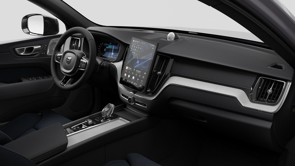 Volvo XC60 B5 AWD Ultra Dark Theme 2026-9