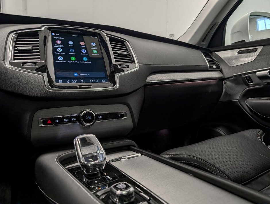 Volvo XC90 Plug-In Hybrid T8 AWD Ultra Bright Theme 7-Seater 2025-11