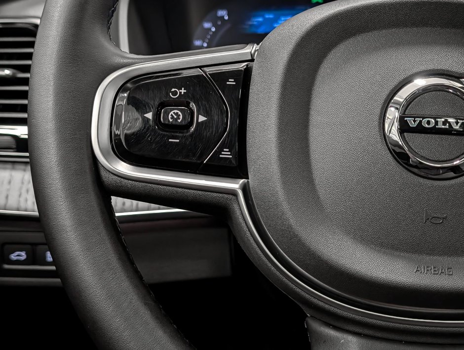 2025 Volvo XC90 Plug-In Hybrid T8 AWD Ultra Bright Theme 7-Seater-19