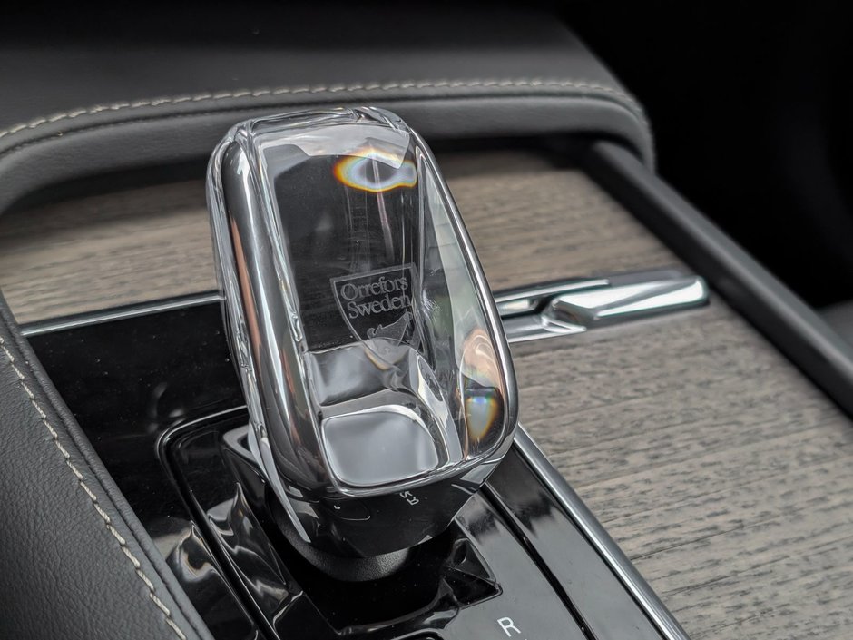Volvo XC90 Recharge T8 eAWD PHEV Ultimate Bright Theme 7-Seater 2024-18