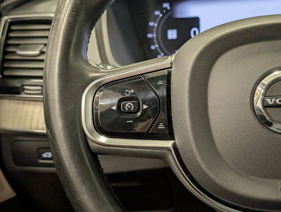 2024 Volvo XC90 Recharge T8 eAWD PHEV Ultimate Bright Theme 7-Seater-19