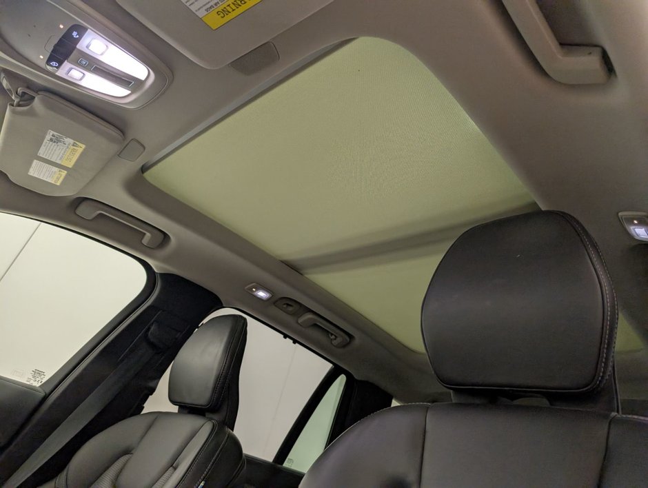 2024 Volvo XC90 Recharge T8 eAWD PHEV Ultimate Bright Theme 7-Seater-13