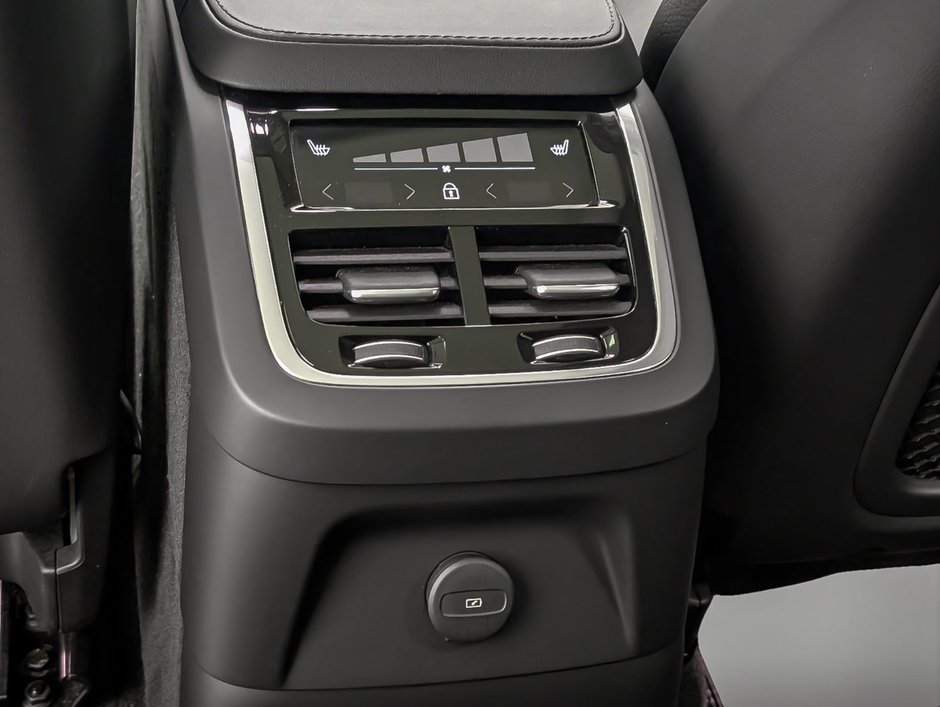 Volvo XC90 Recharge T8 eAWD PHEV Plus Bright Theme 7-Seater 2024-9