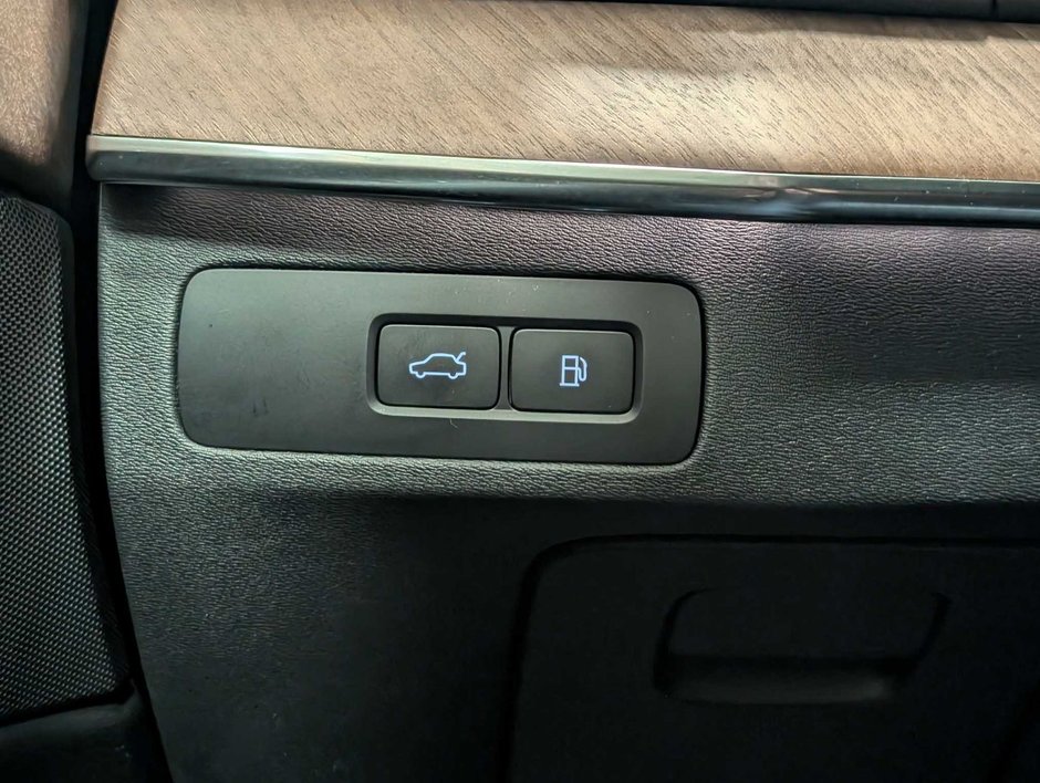 Volvo XC90 Recharge T8 eAWD PHEV Plus Bright Theme 7-Seater 2024-20