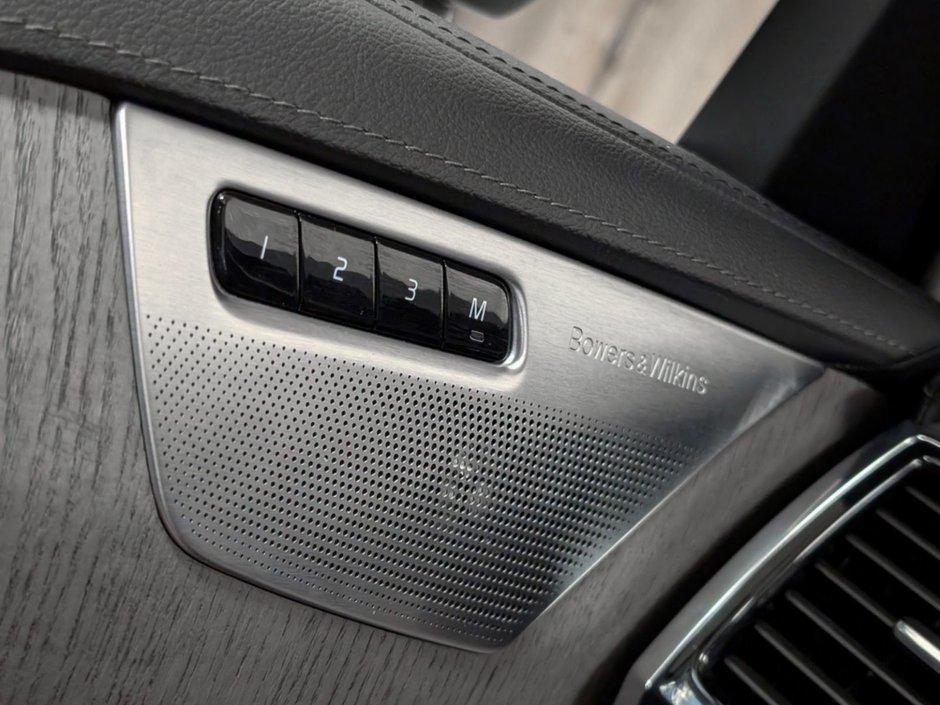 Volvo XC90 T8 eAWD Inscription 2021-26