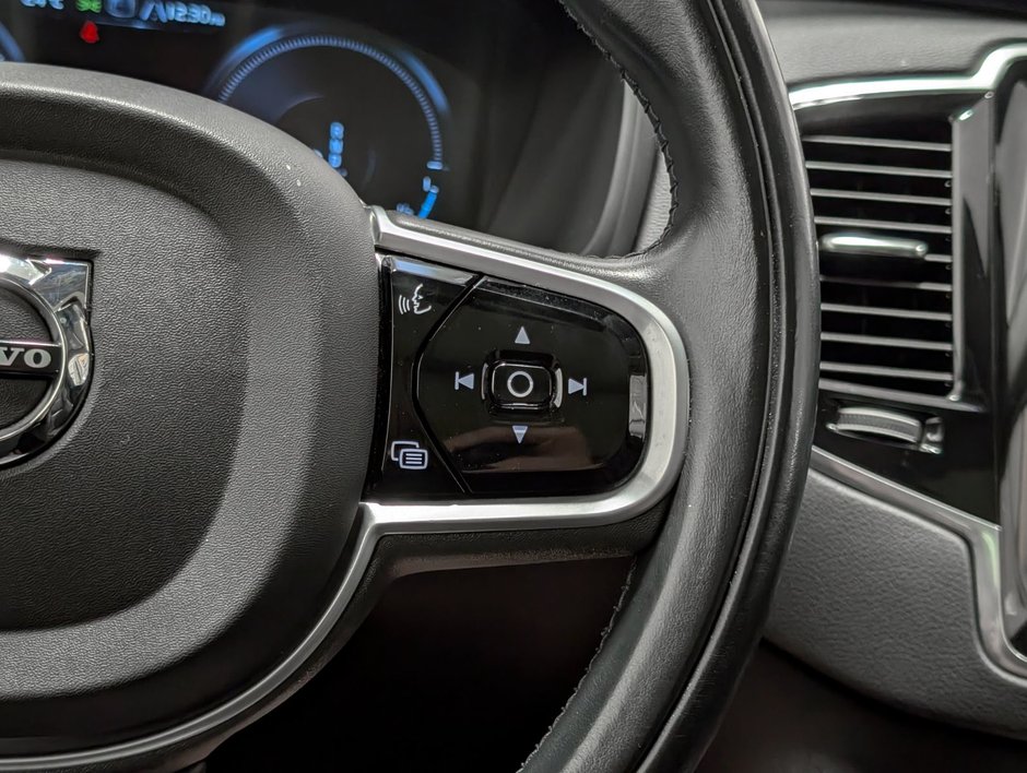 Volvo XC90 T8 eAWD Inscription 2021-23