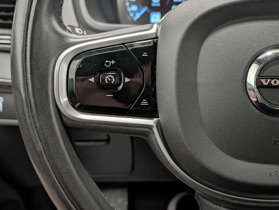 Volvo XC90 T6 AWD Inscription (7-Seat) 2022-19