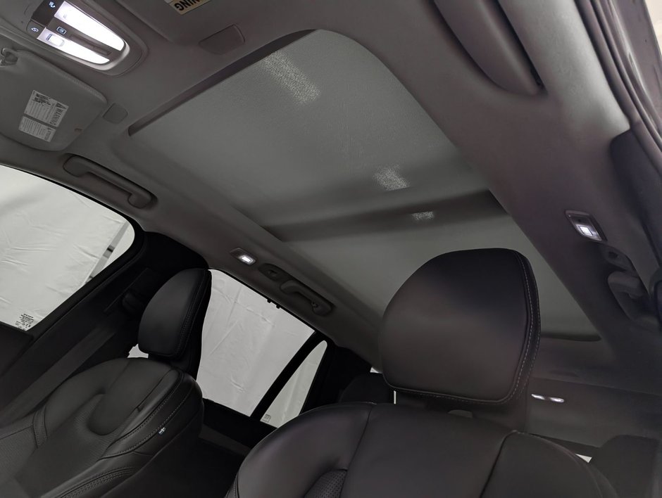 Volvo XC90 B6 AWD Ultimate Bright Theme 7-Seater 2024-9