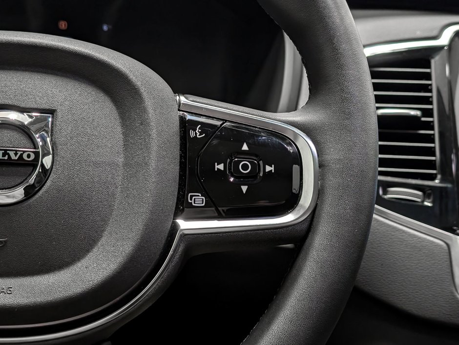 Volvo XC90 B6 AWD Ultimate Bright Theme 7-Seater 2024-18