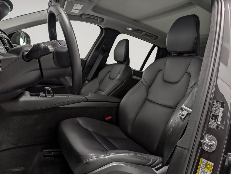 Volvo XC90 B6 AWD Core Bright Theme 7-Seater 2024-8