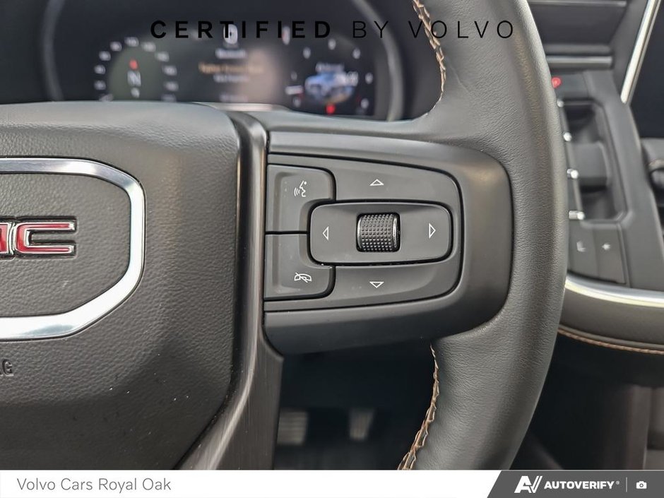 2023 GMC Yukon AT4-15