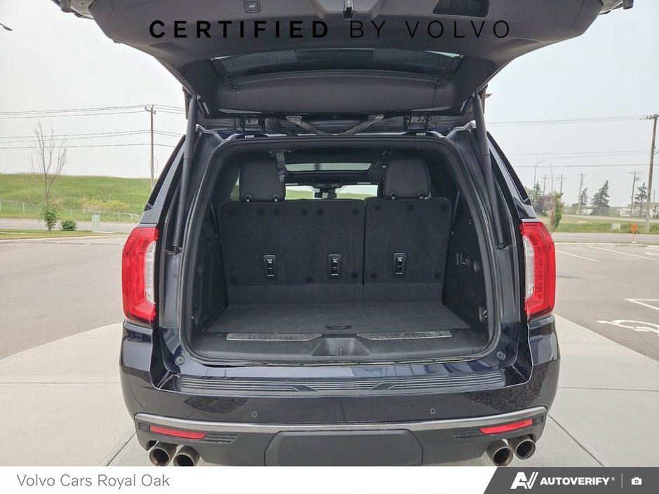 2023 GMC Yukon AT4-11
