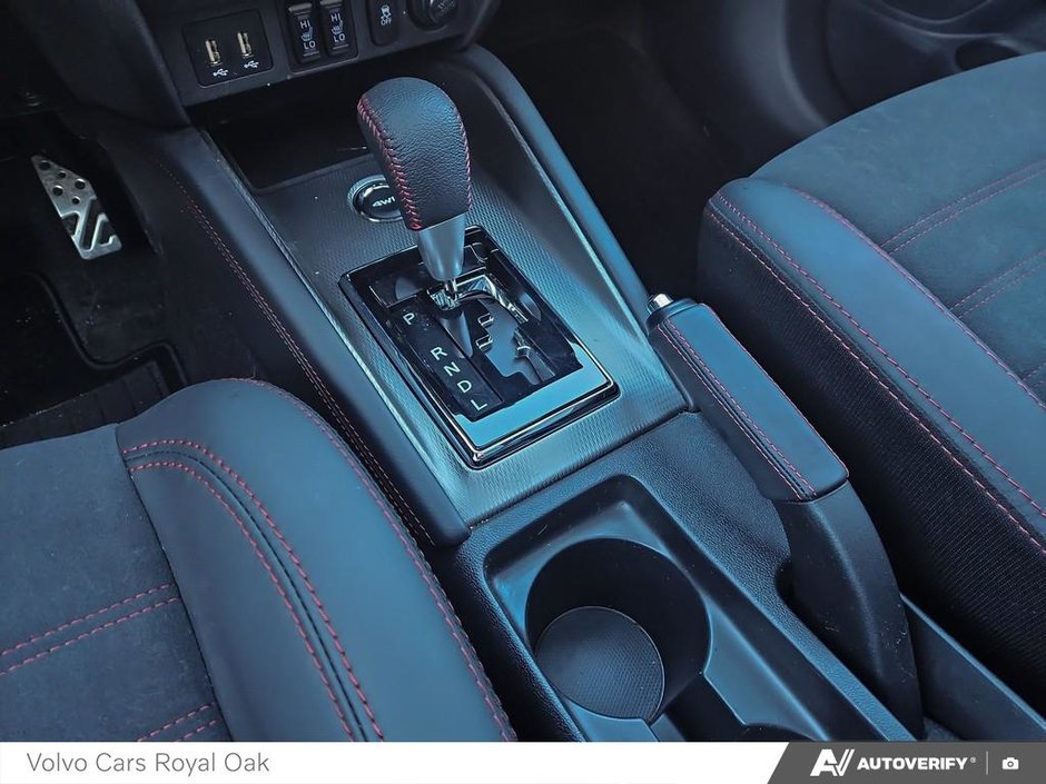 2024 Mitsubishi RVR NOIR-17