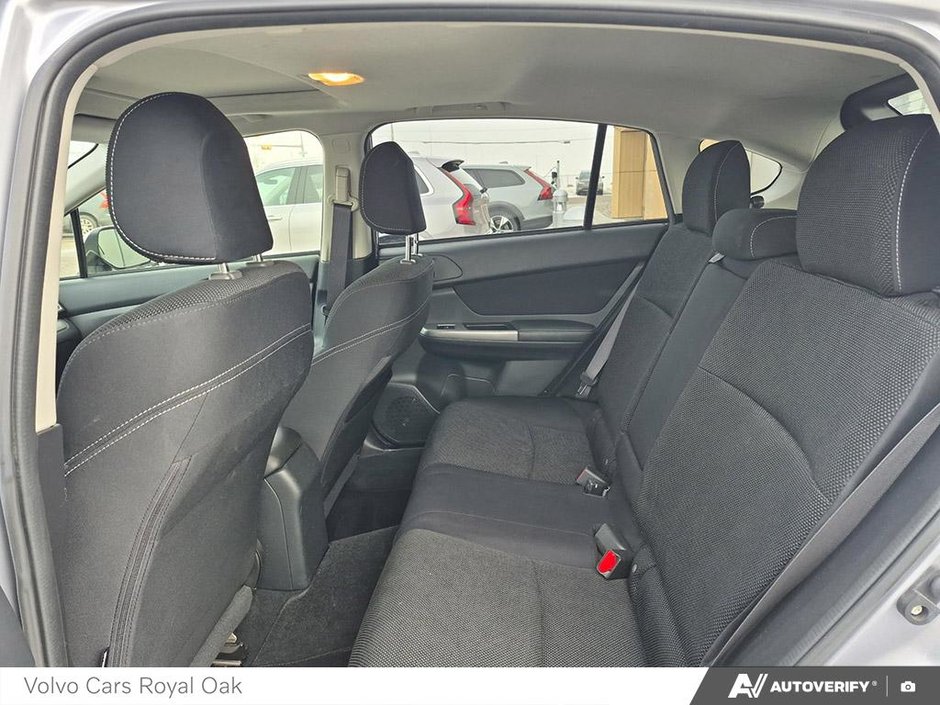 2015 Subaru XV Crosstrek 2.0i w/Touring Pkg-22