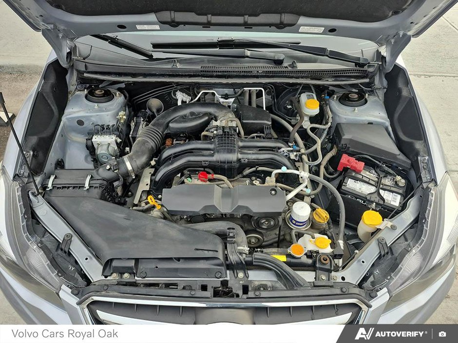 2015 Subaru XV Crosstrek 2.0i w/Touring Pkg-9