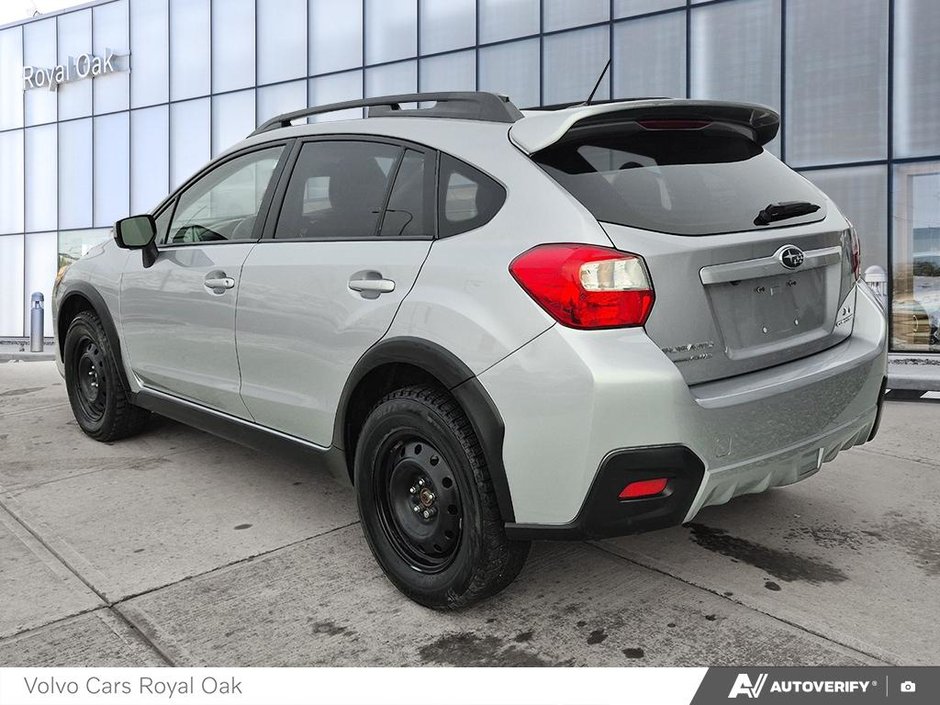 2015 Subaru XV Crosstrek 2.0i w/Touring Pkg-3