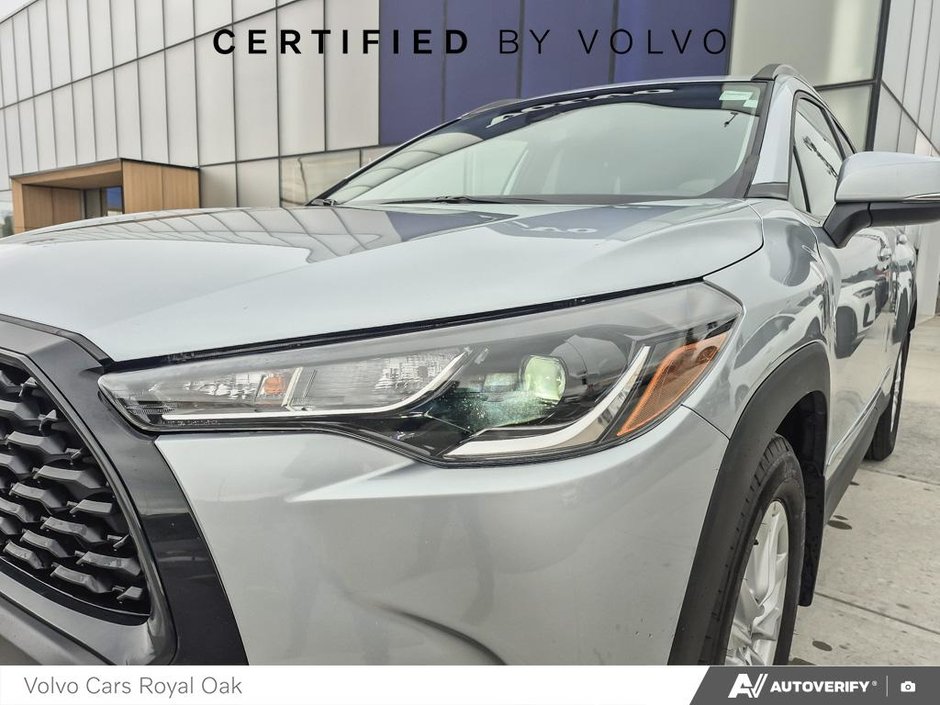 2023 Toyota Corolla Cross LE-7