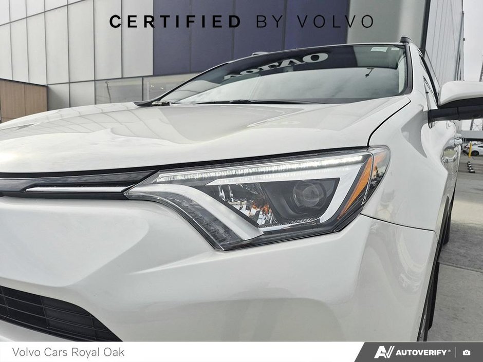 2017 Toyota RAV4 Limited-9