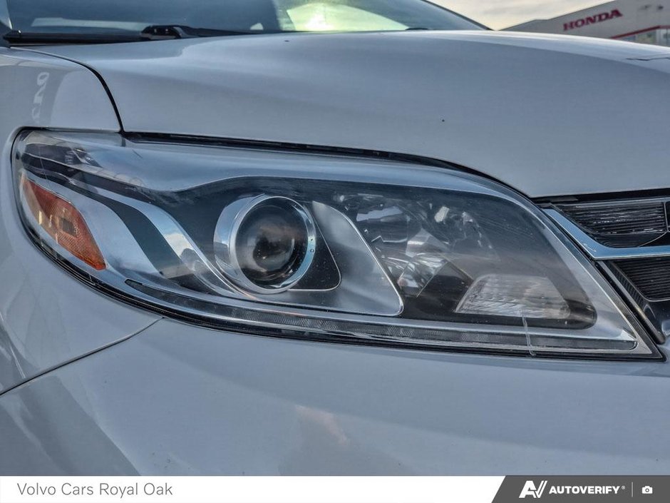 2020 Toyota Sienna XLE-7