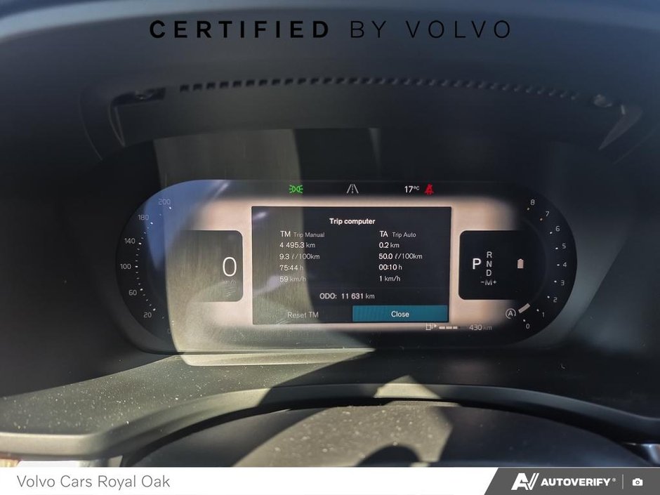 2025 Volvo V60 Cross Country Plus-14